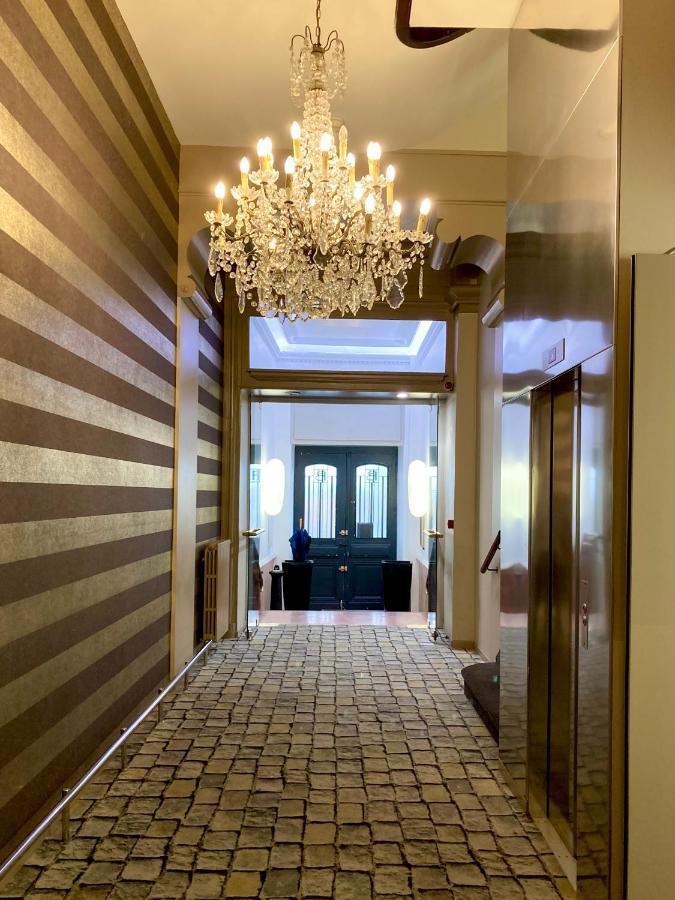 Grand Hotel De La Basilique ลูร์ด ภายนอก รูปภาพ